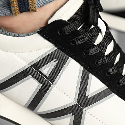 Baskets XUX157-XV588 Off White Black Fog