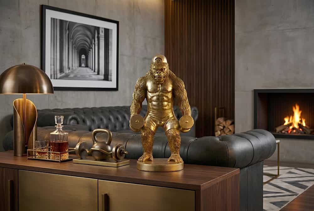Deko-Figur KING APE 35cm gold Gorilla mit Hanteln handmade