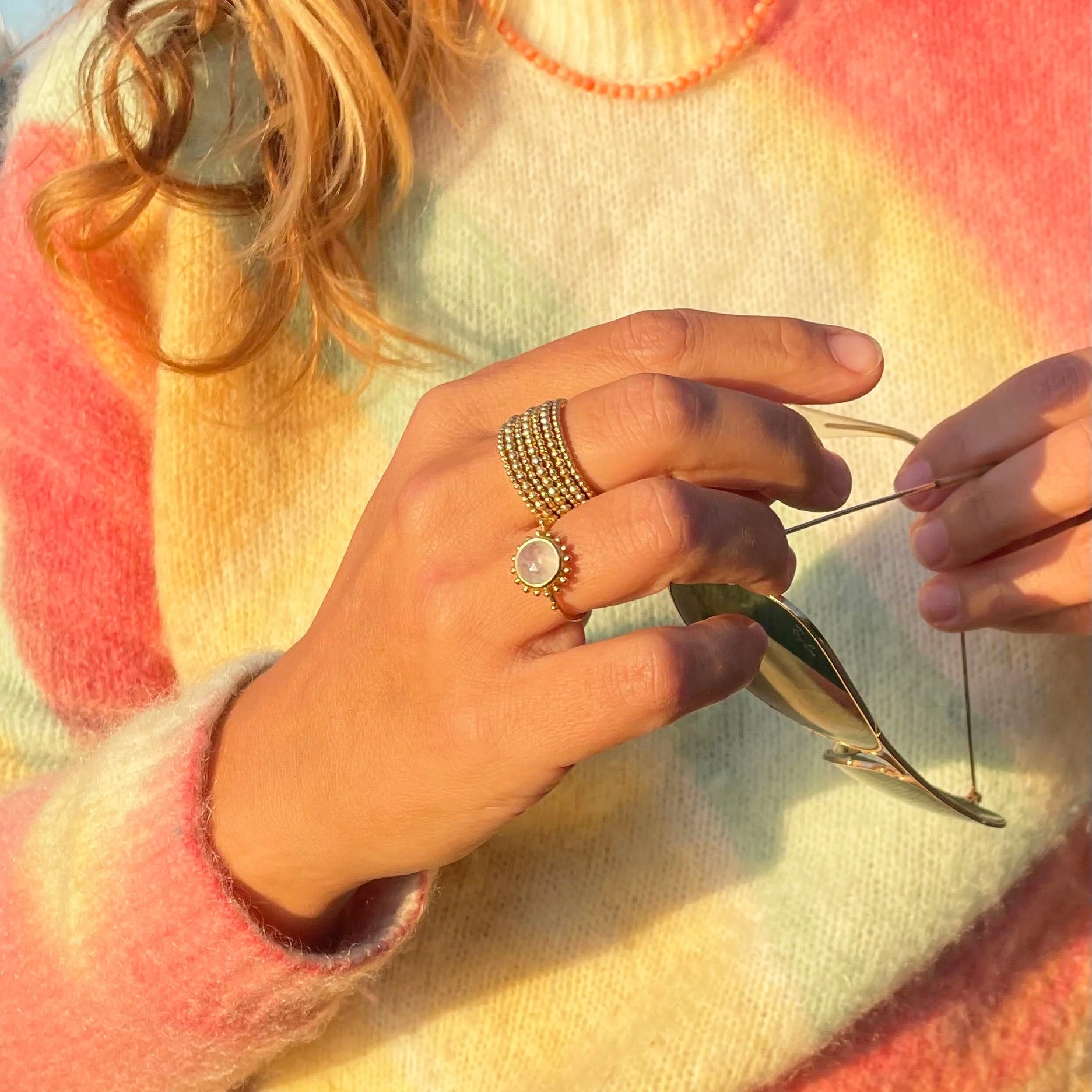 Bague soleil et pierre de lune, surya | Doré