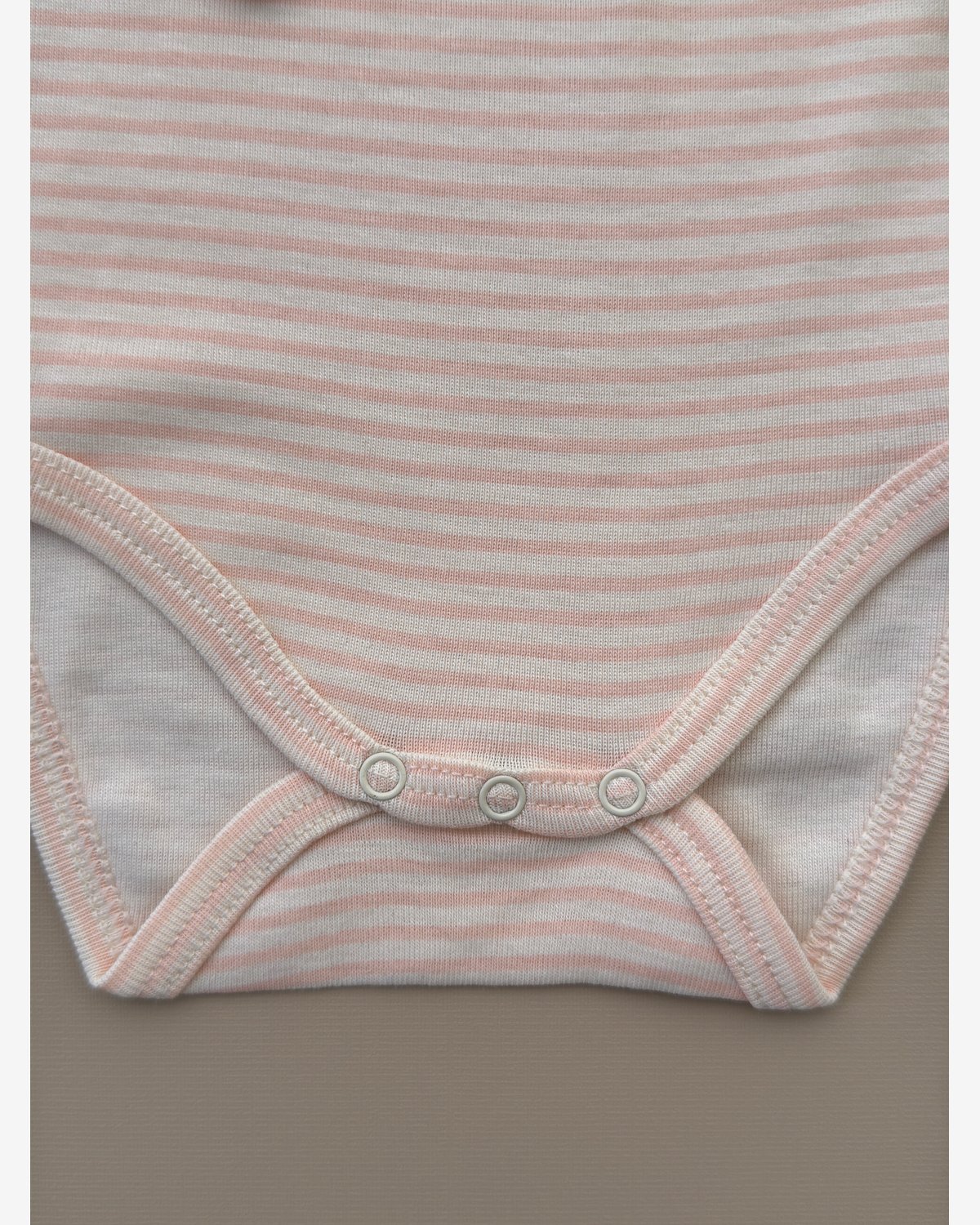 Body m/ Konvolutt Hals – 100% Øko Bomull | Fio Stripe LS Body