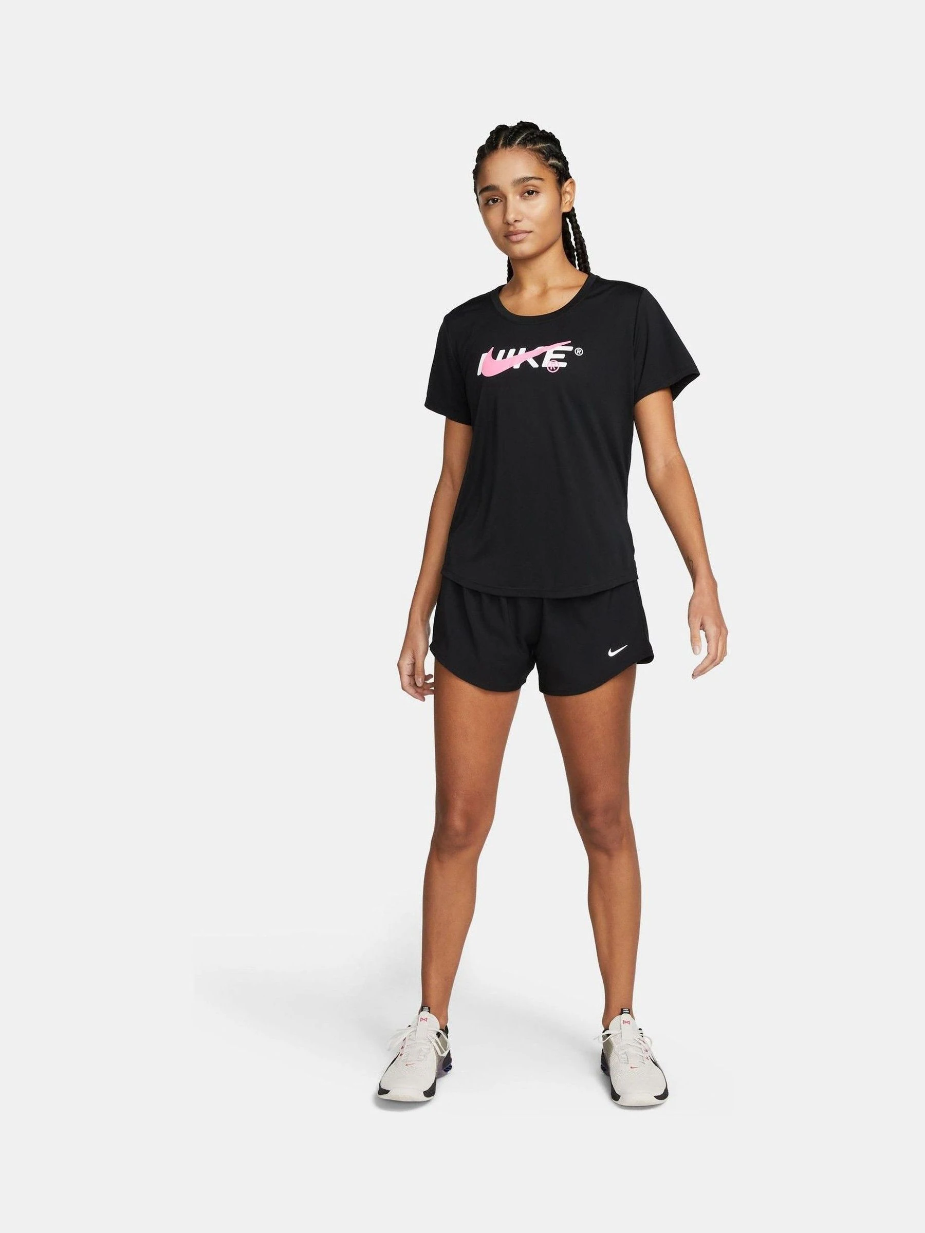 Zwart - Nike One Dri-FIT 3 inch short met halfhoge taille en geïntegreerde slip