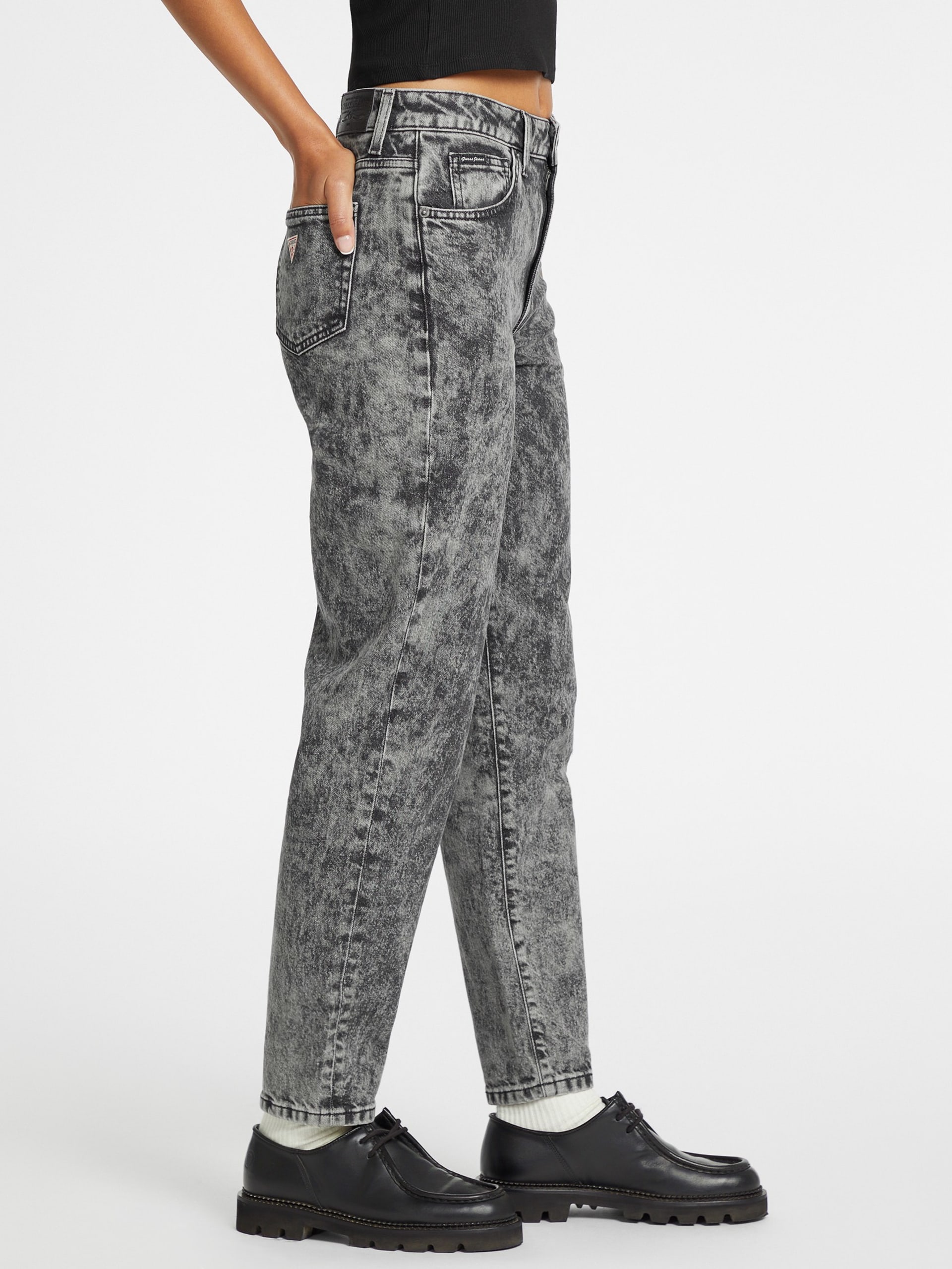 Calça jeans estilo mãe G06