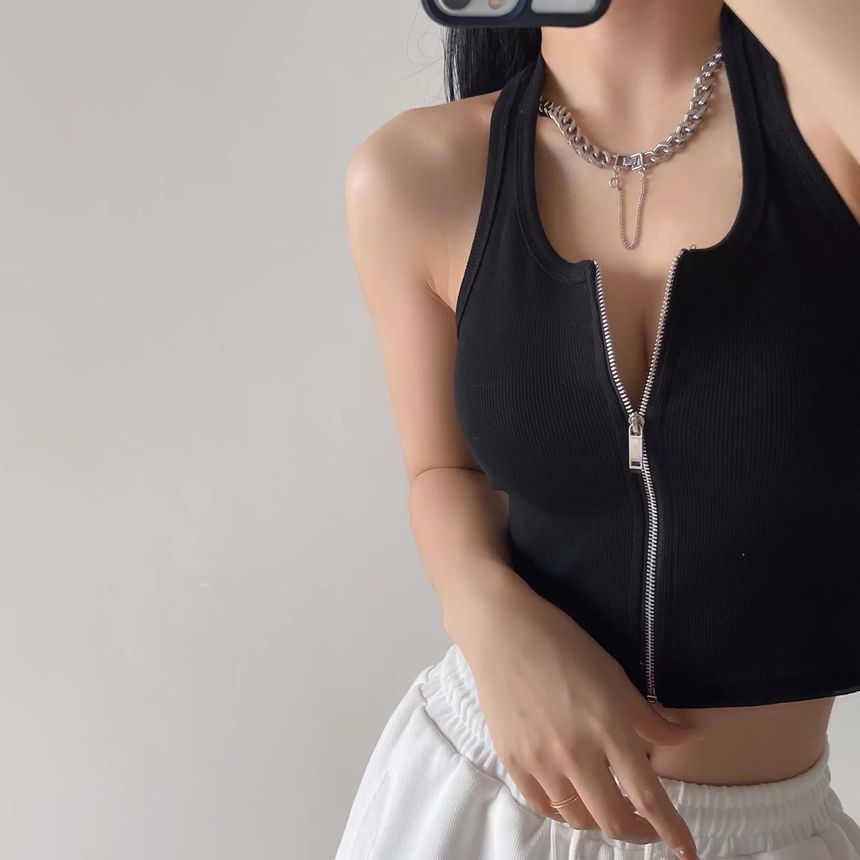 Reknovine - Haltertop met rits, open rug en geribbelde effen crop top