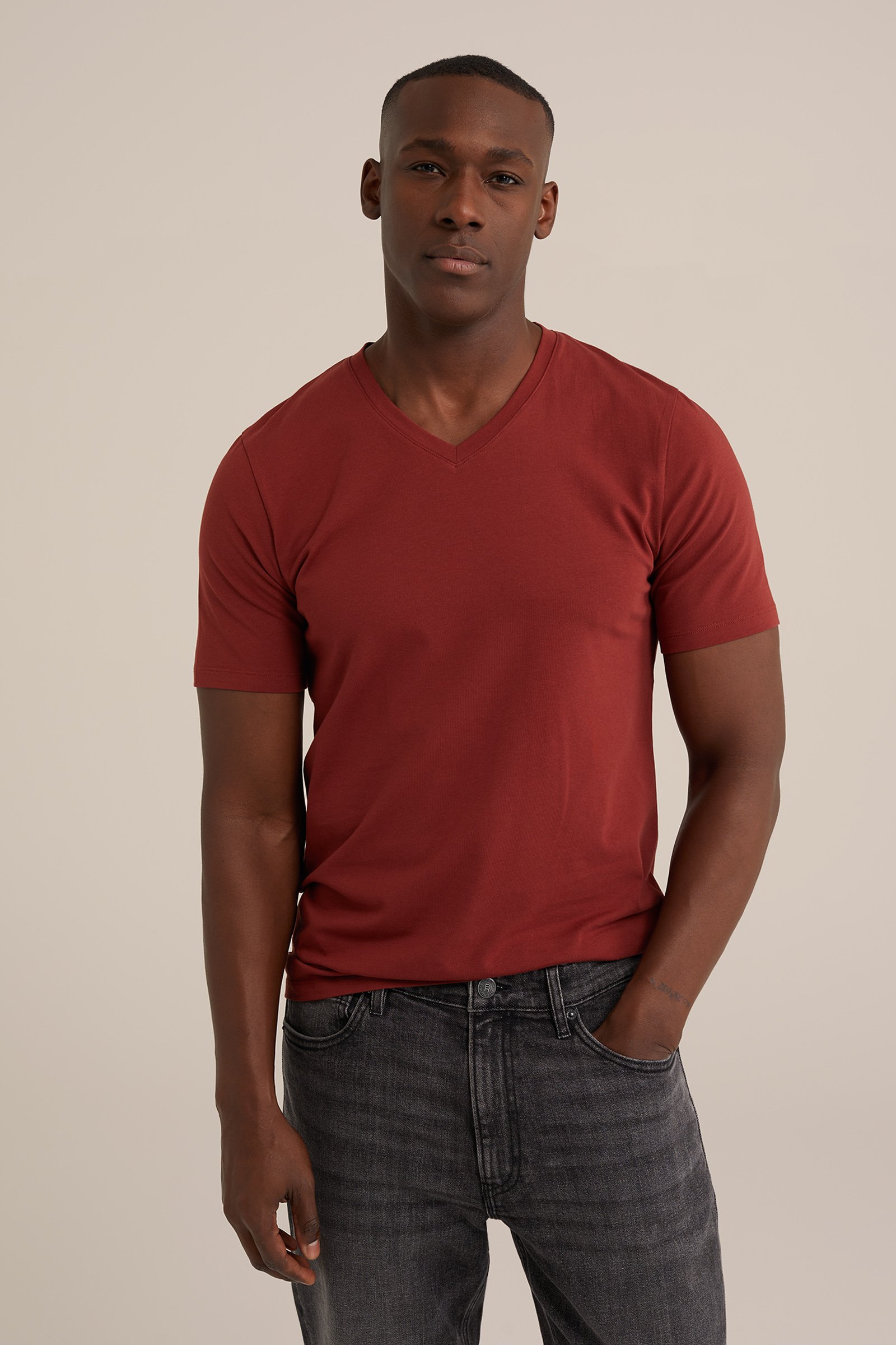 T-shirt met V-hals WE Fashion Donkerrood