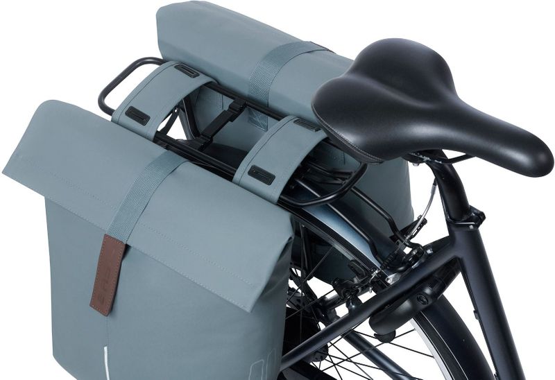 Basil City - Dubbele Fietstas - graphite blue - 32 liter
