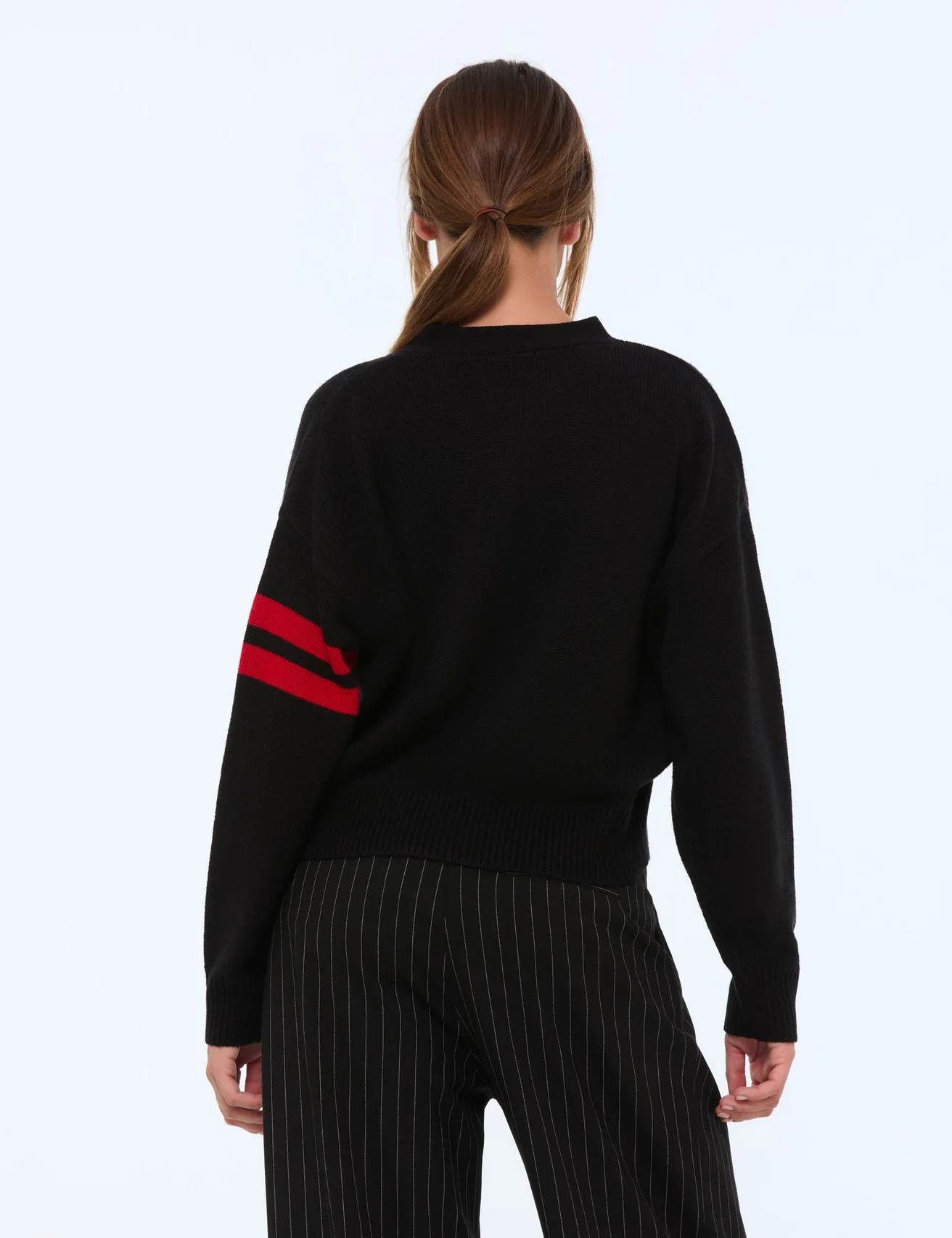 Cardigan à initiale noir