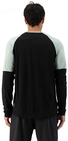 TARN WIND Herren-Merino-Langarmshirt mit Windschutz  glacierblack  XL