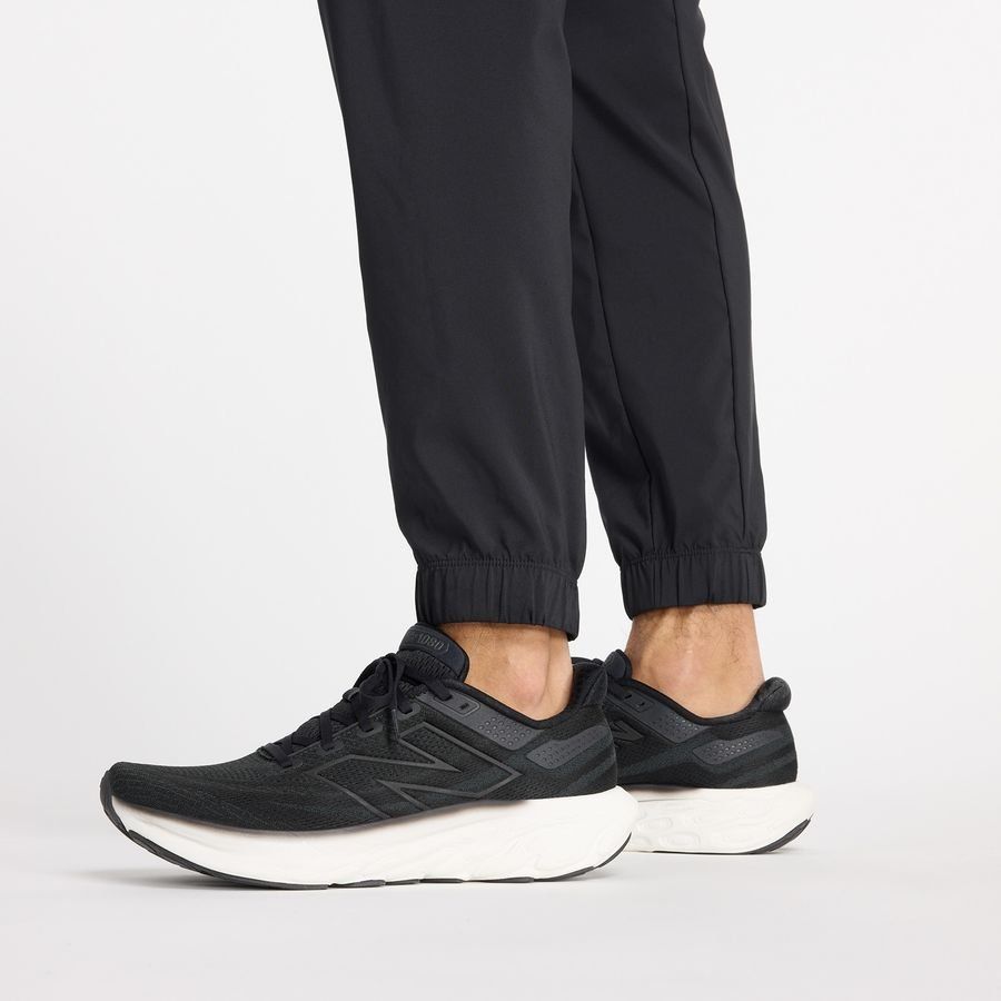 New Balance Bas de Survêtement Essentials Woven - Noir