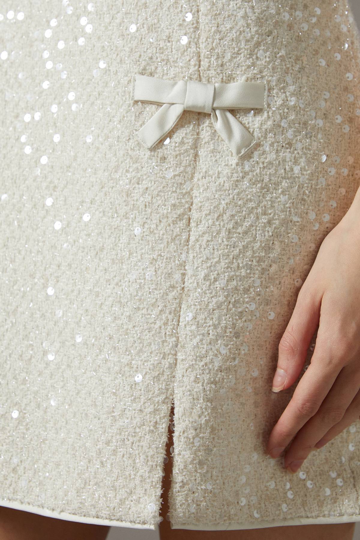 Coast Robe Droite Bouclé à Sequins avec Nœuds