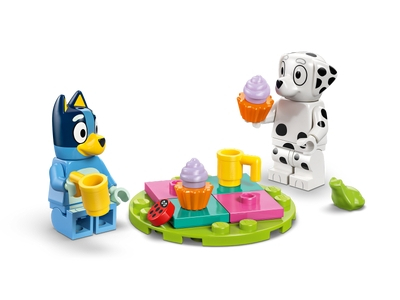 LEGO Bluey en Chloé in de speeltuin (11201)