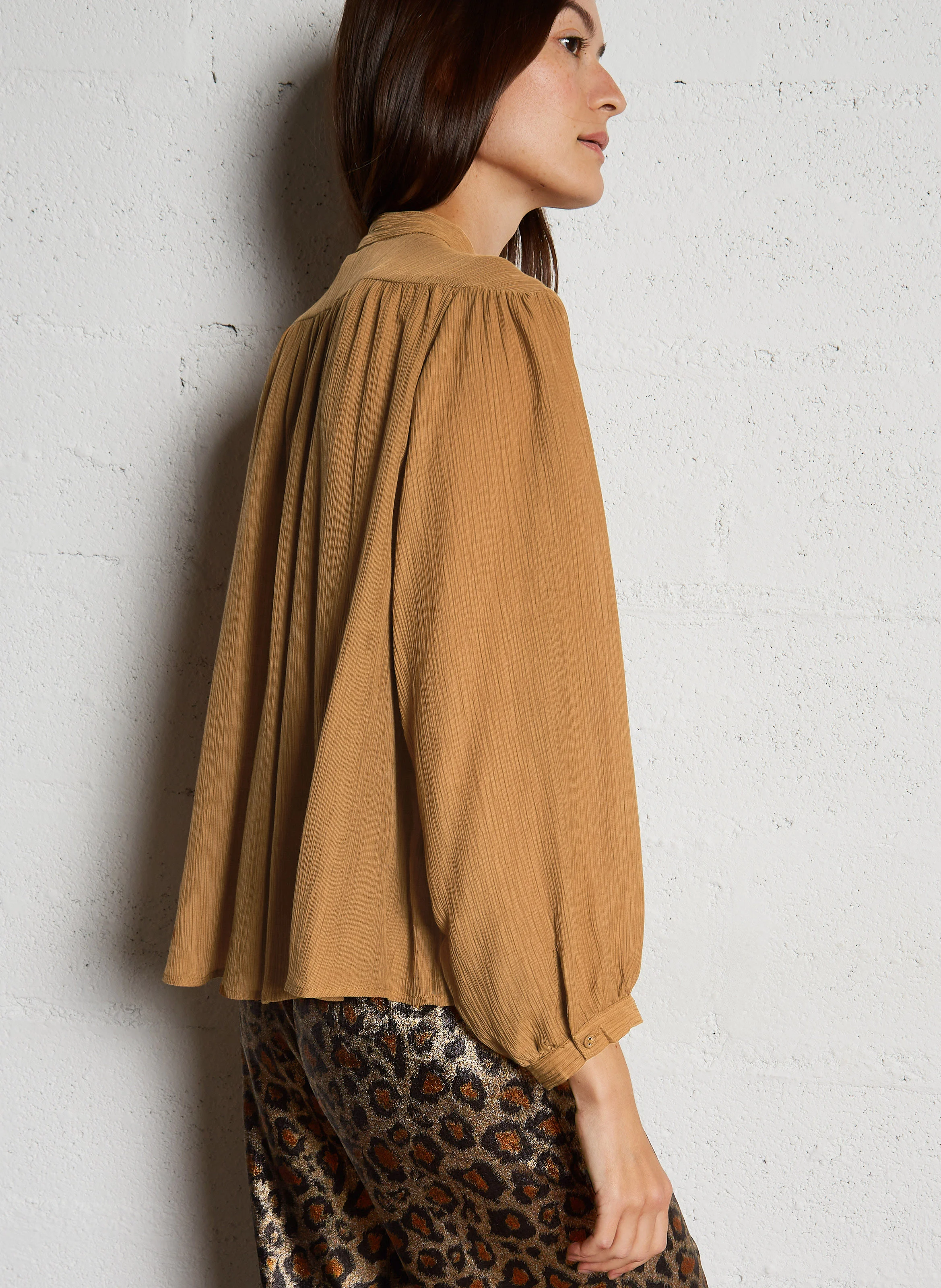Chemise droite plissée | Marron