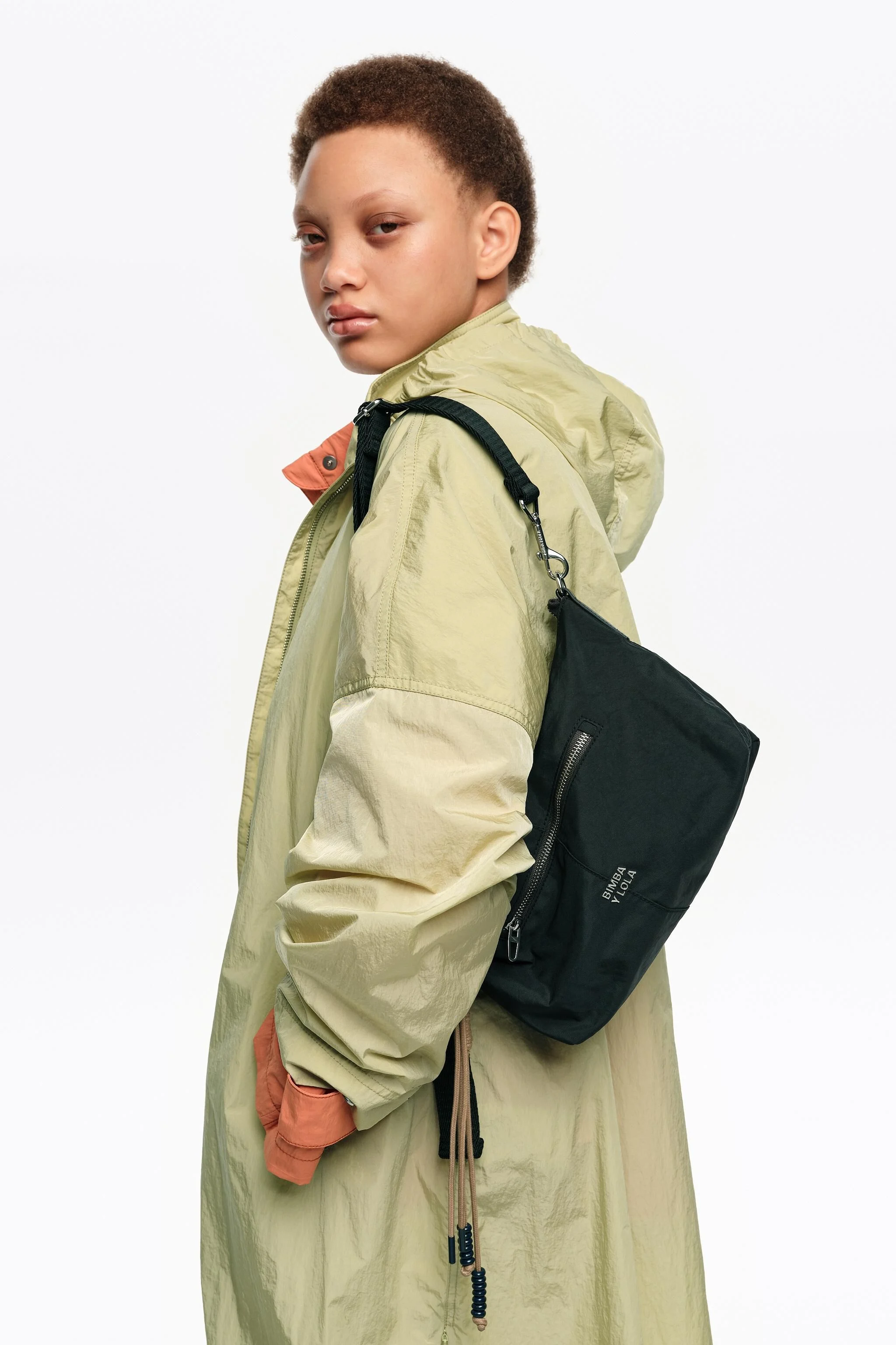 Bolsa Trapecio de náilon preto