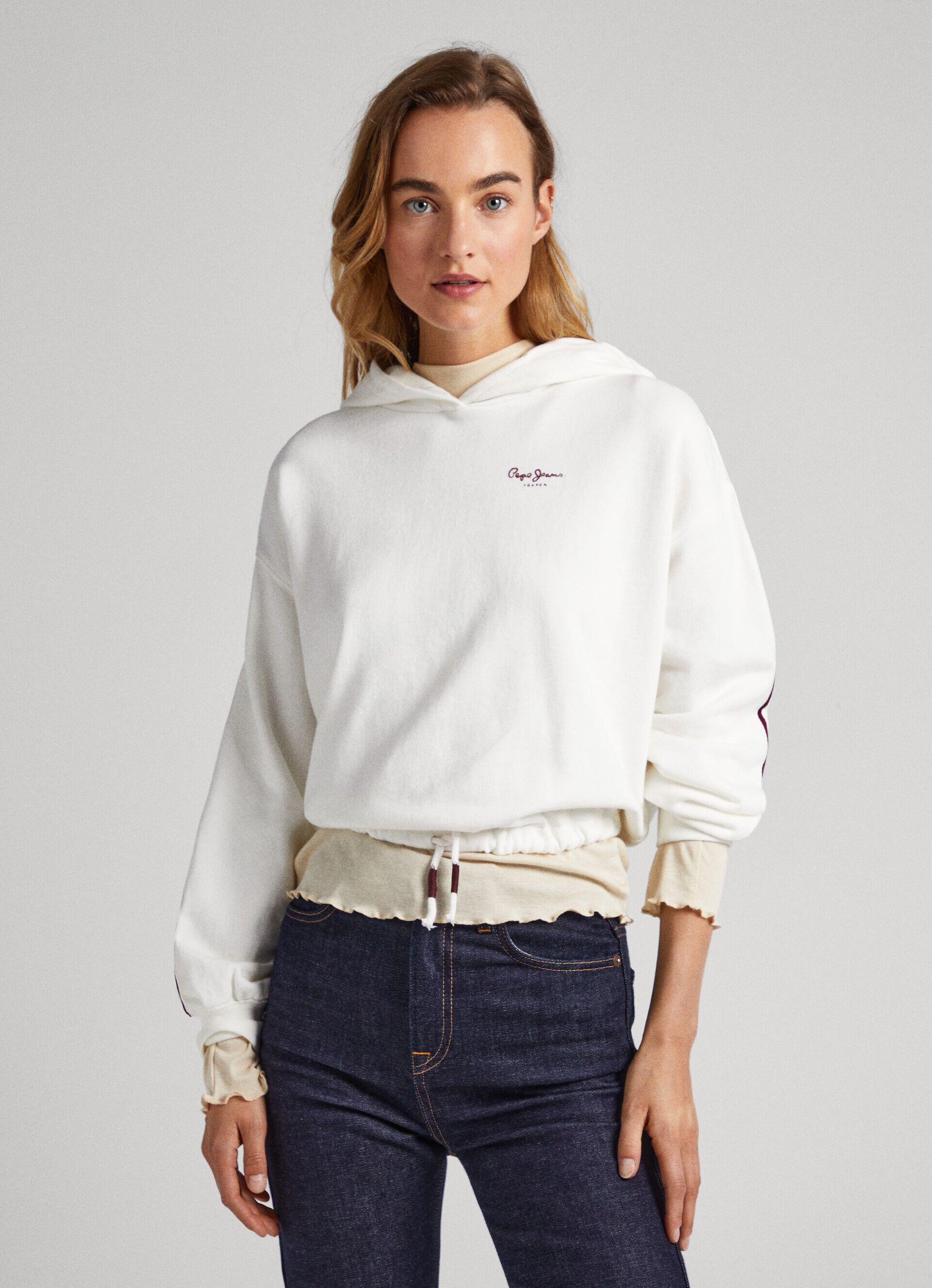 MOLETOM CURTO FIT - branco mousse