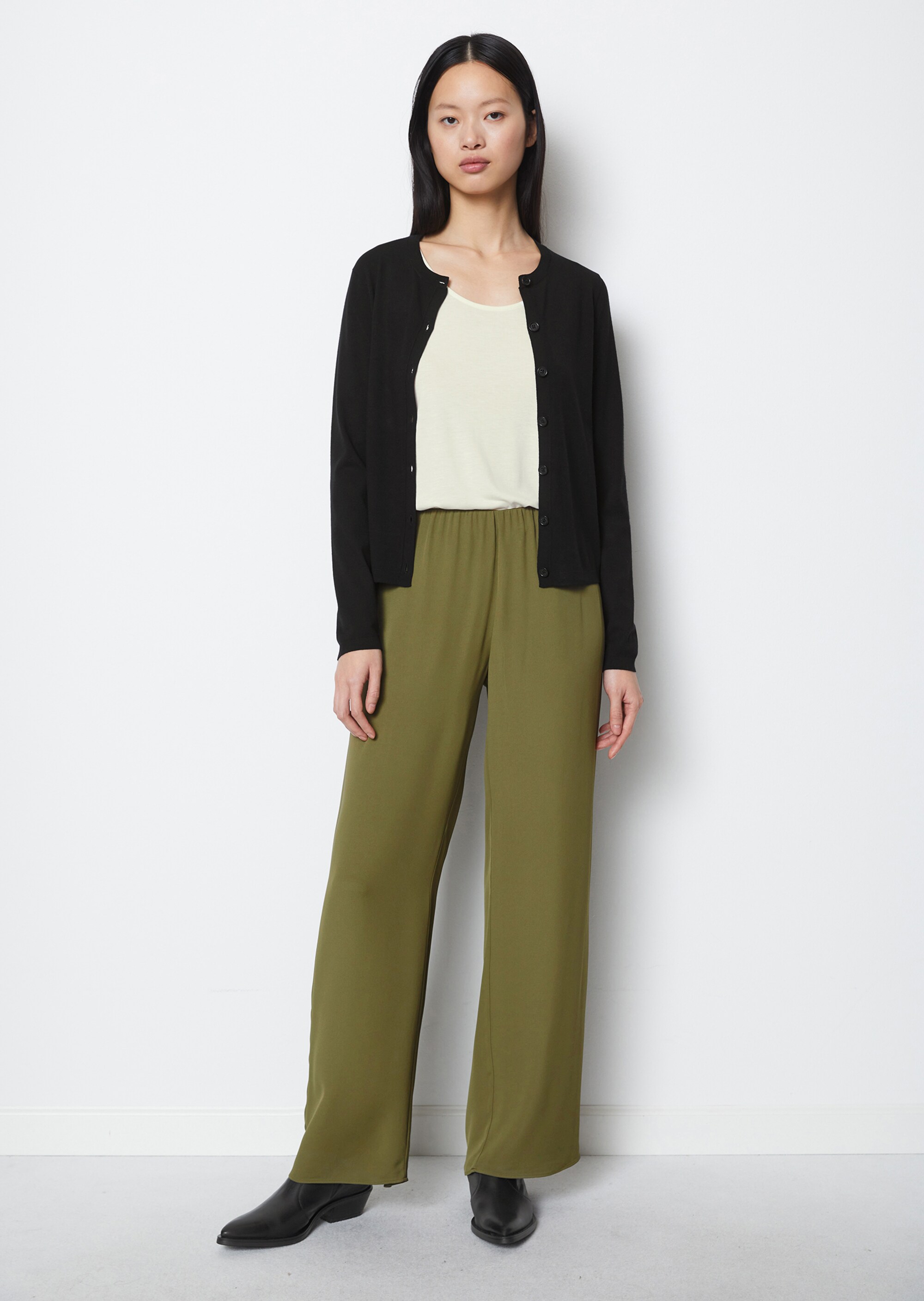 Feinstrick-Cardigan slim aus LENZING™ ECOVERO™