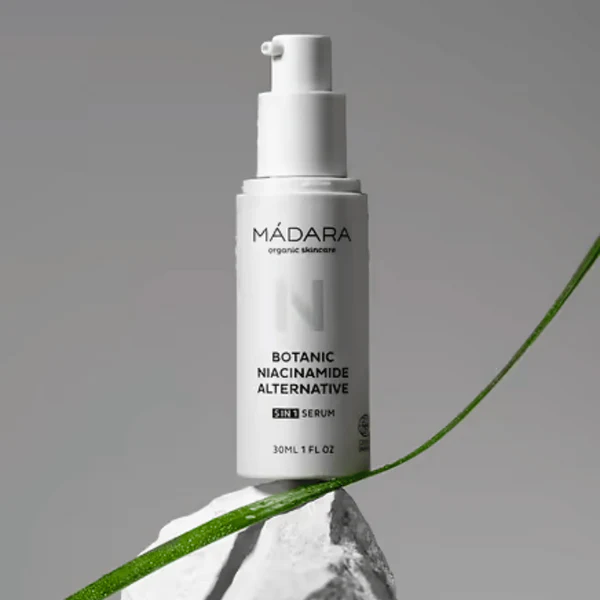 Mádara Sérum Botanique Alternatif Niacinamide 5 en 1 - Full size 30ml