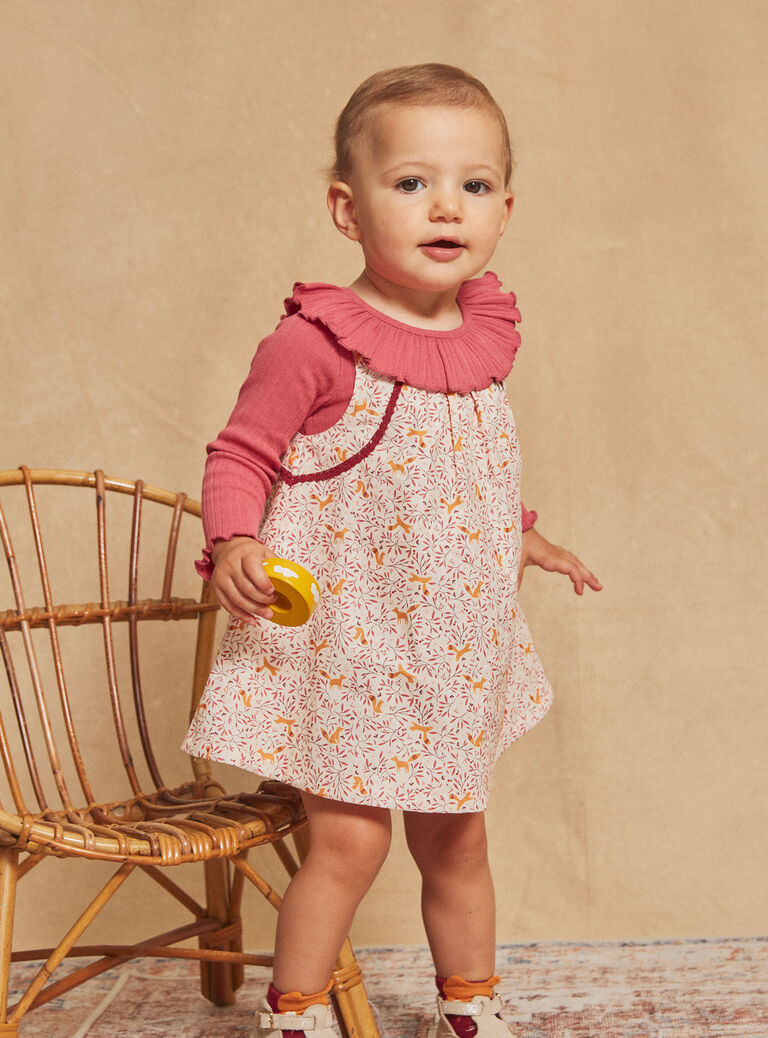 Robe chasuble écrue en twill à imprimé fleuri et renards