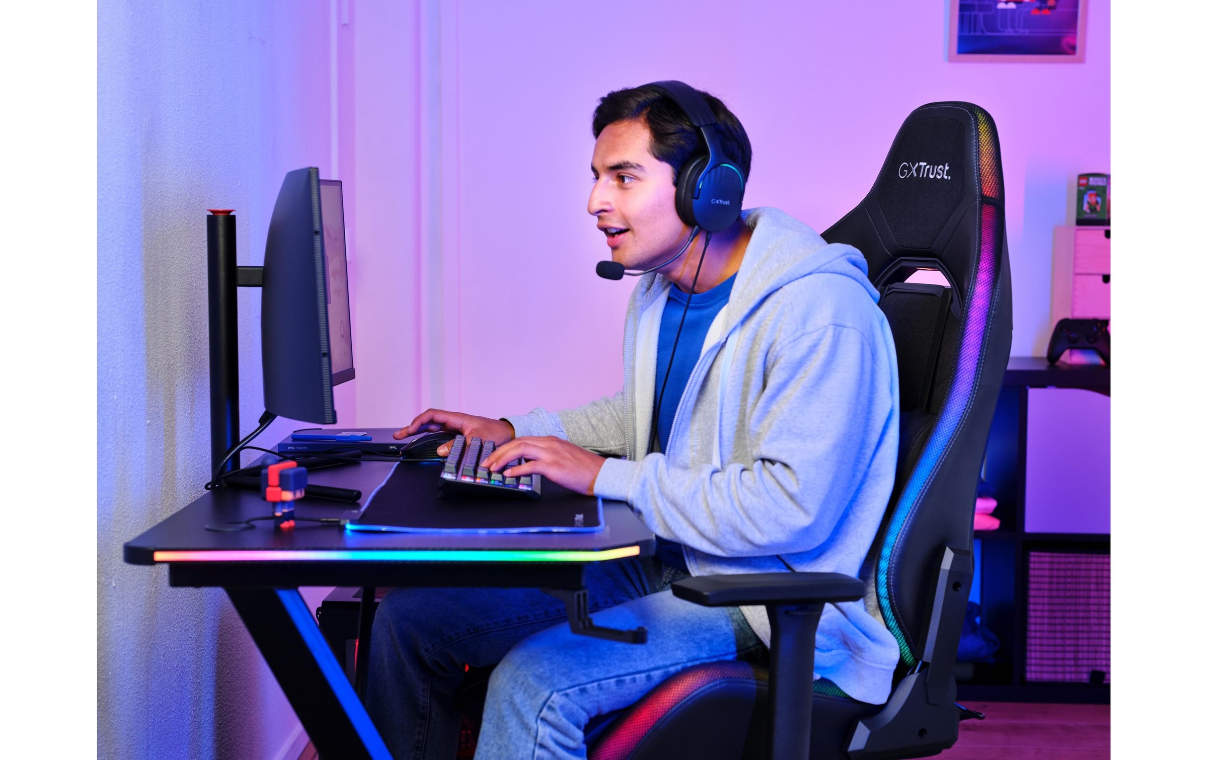 Trust Gaming-Stuhl »GXT 719 Ruya Pro RGB« ()