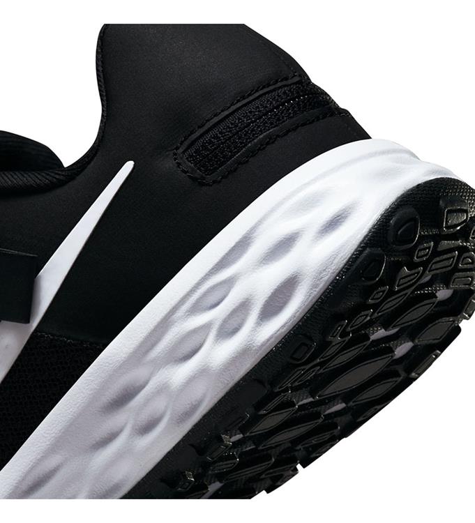 Nike JR Revolution 6 FlyEase Sneaker