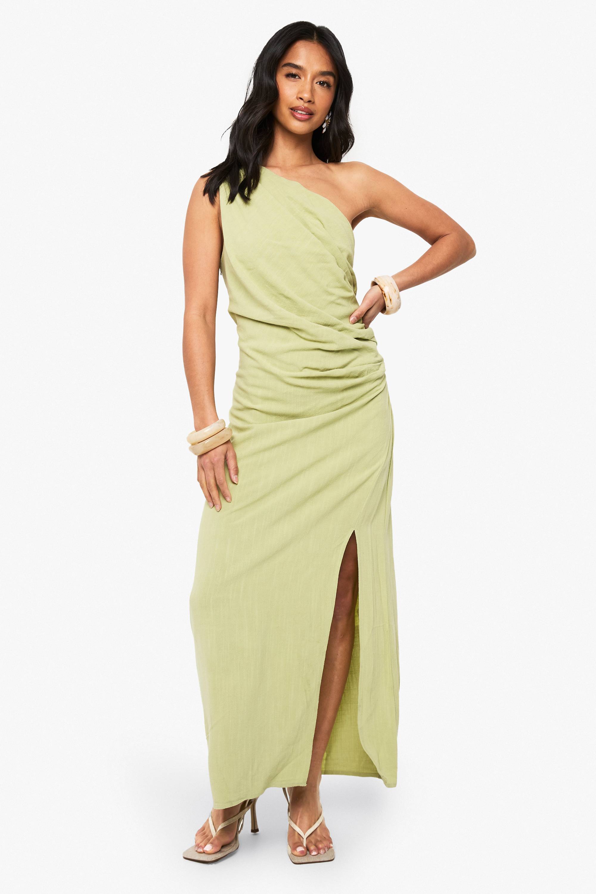 boohoo Petite Robe Maxi à effet lin drapé avec bretelles dans le dos