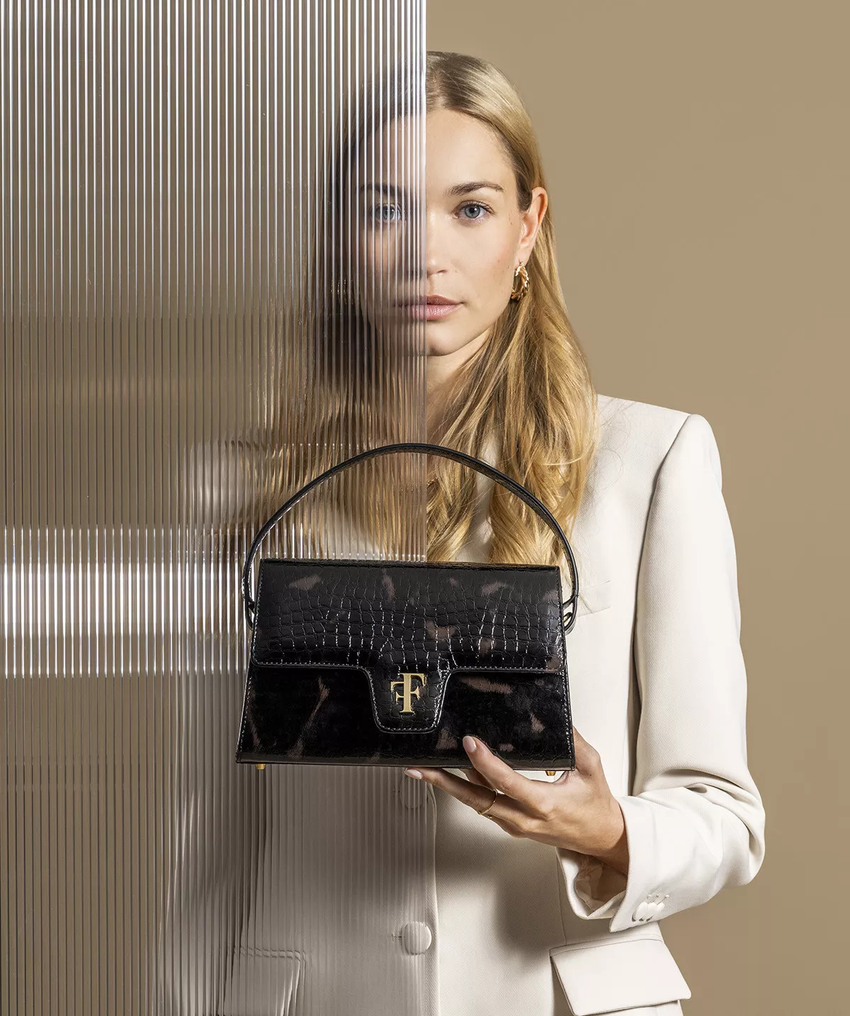 LE SAC FF23 CUIR FAÇON CROCO BRUN