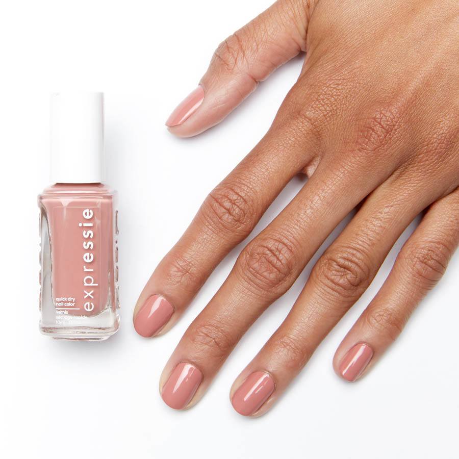 Essie Expressie #25 Checked In 10ml