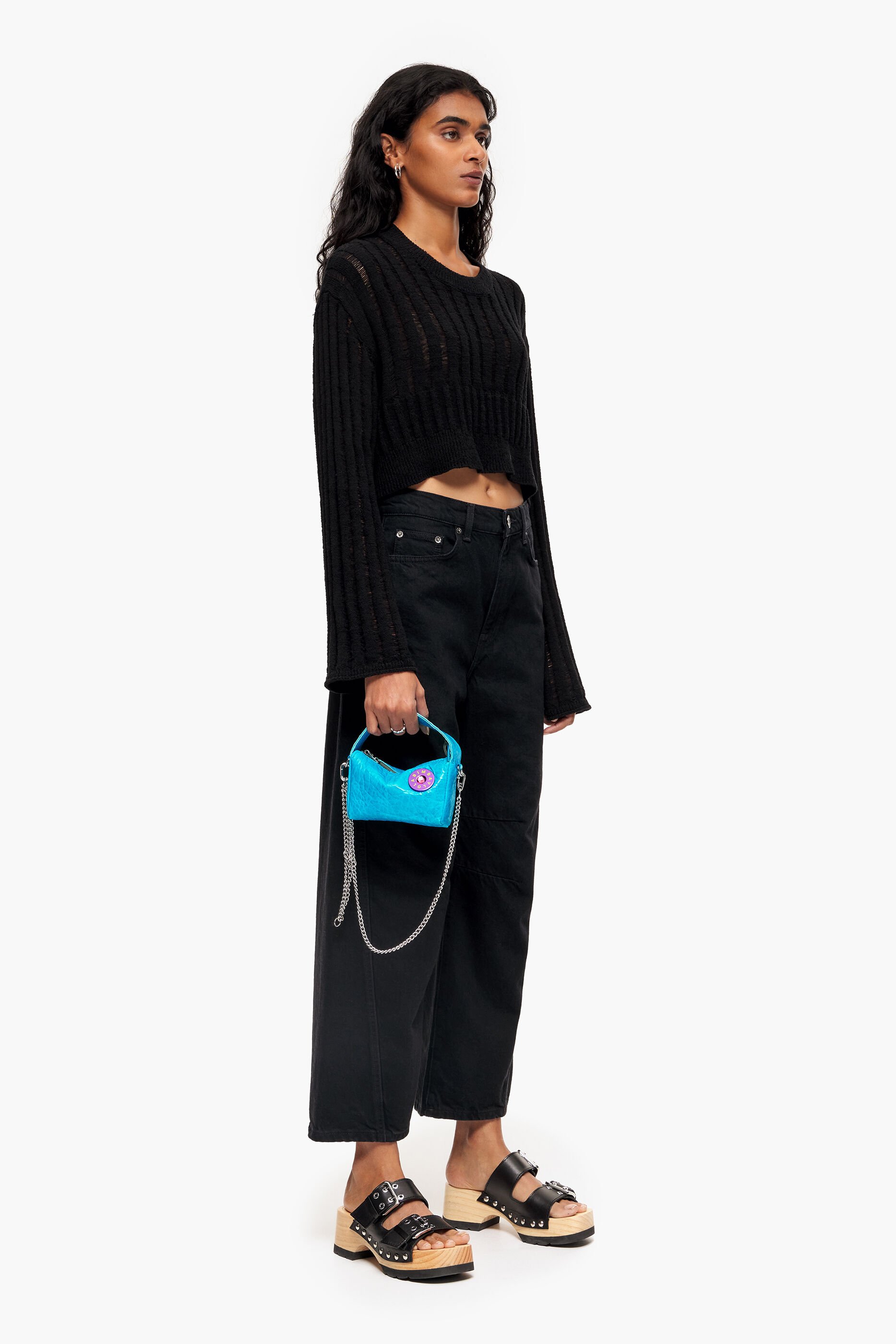 Bolsa hobo tamanho XS em couro resistente à água.
