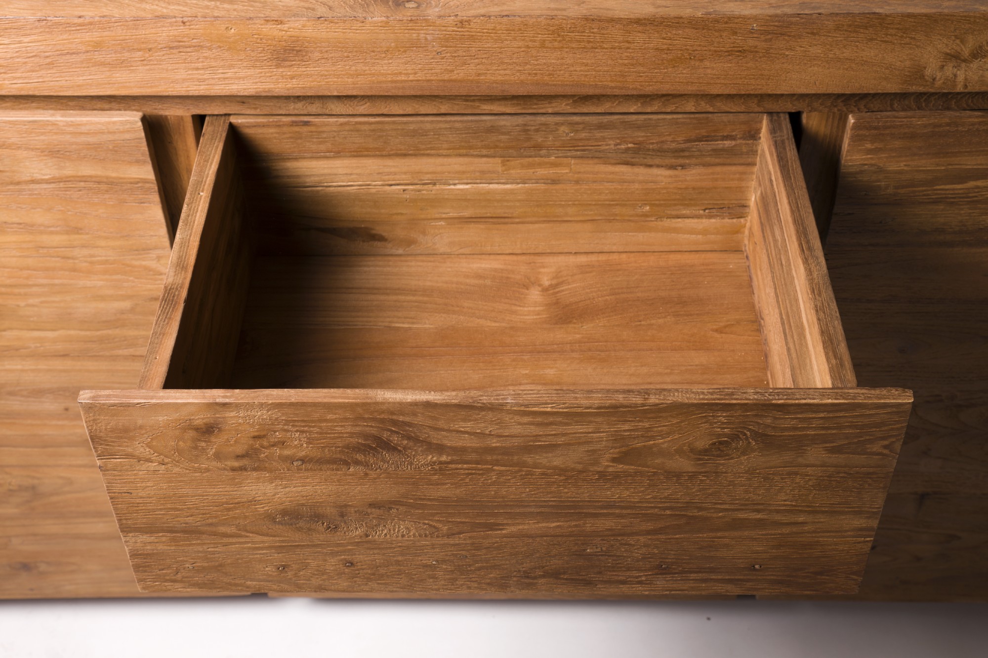 Sideboard, 2 Türen, 3 Schubladen, braun, T 50 cm, B 200 cm, H 85 cm von fischer's lagerhaus