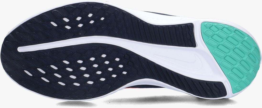 NIKE zwarte nike lage sneakers nike quest 5