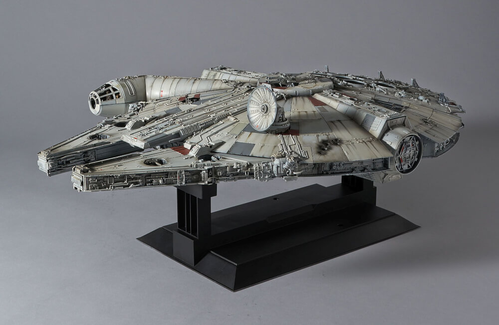 BANDAI Millennium Falcon Perfect Grade, Bandai Modellbausatz Star Wars