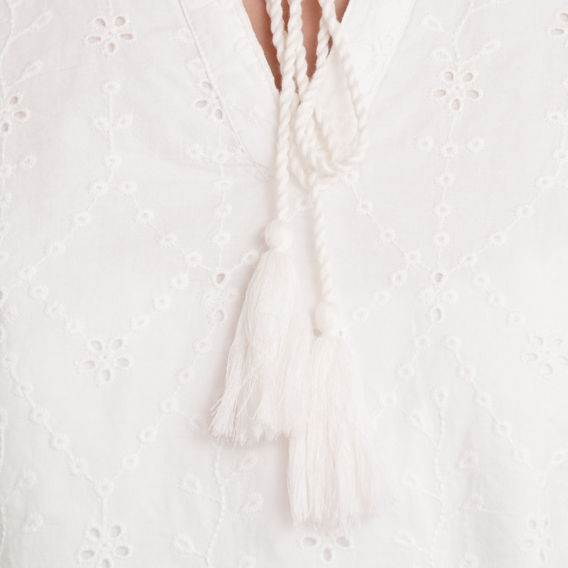 Gina Damen Bluse mit Lochstickerei weiss