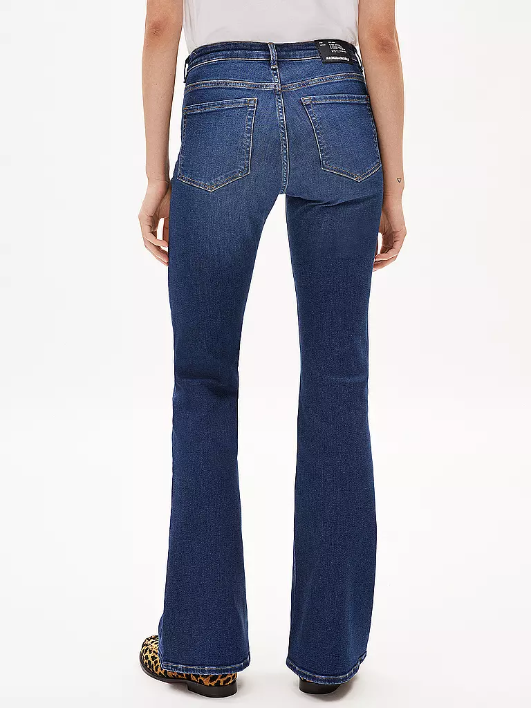 ARMEDANGELS Jeans Flared Fit ANAMAA dunkelblau