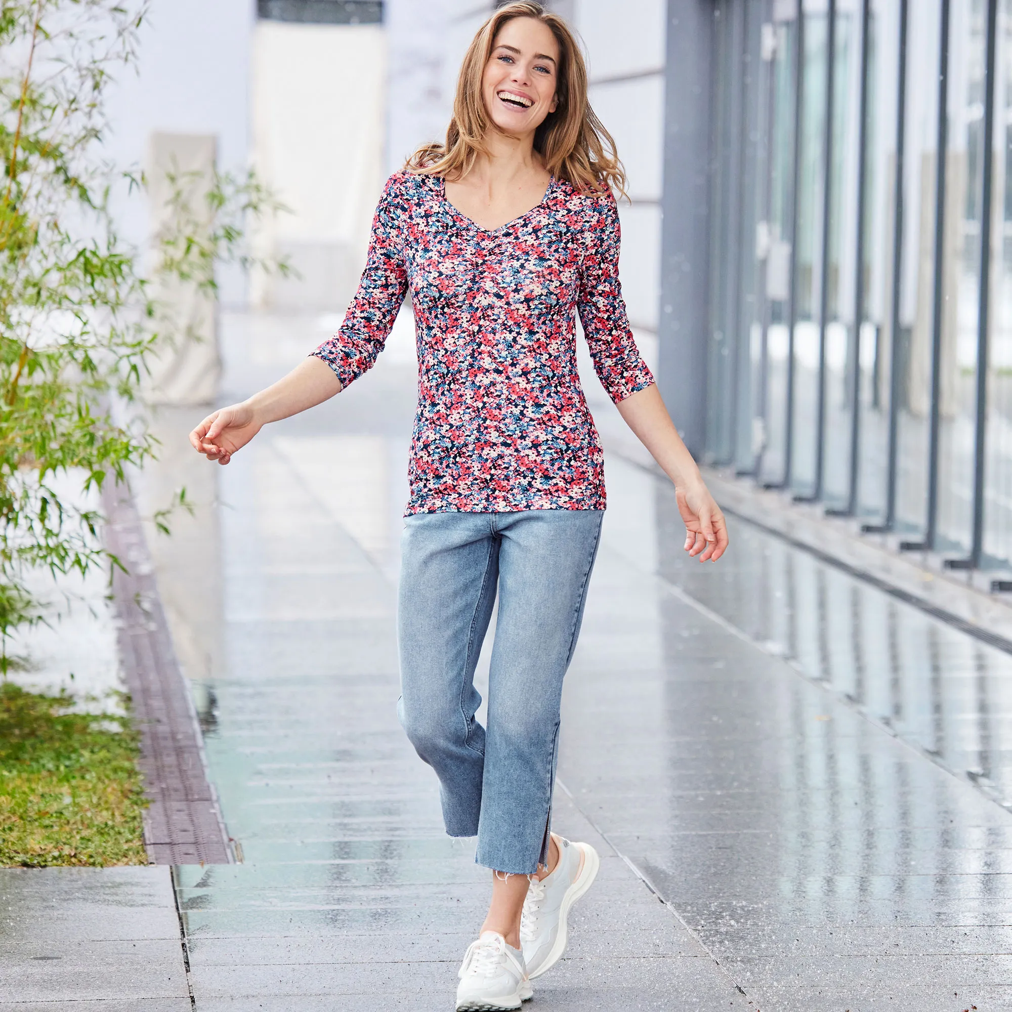 Damen-Jeans mit Strasssteinen
