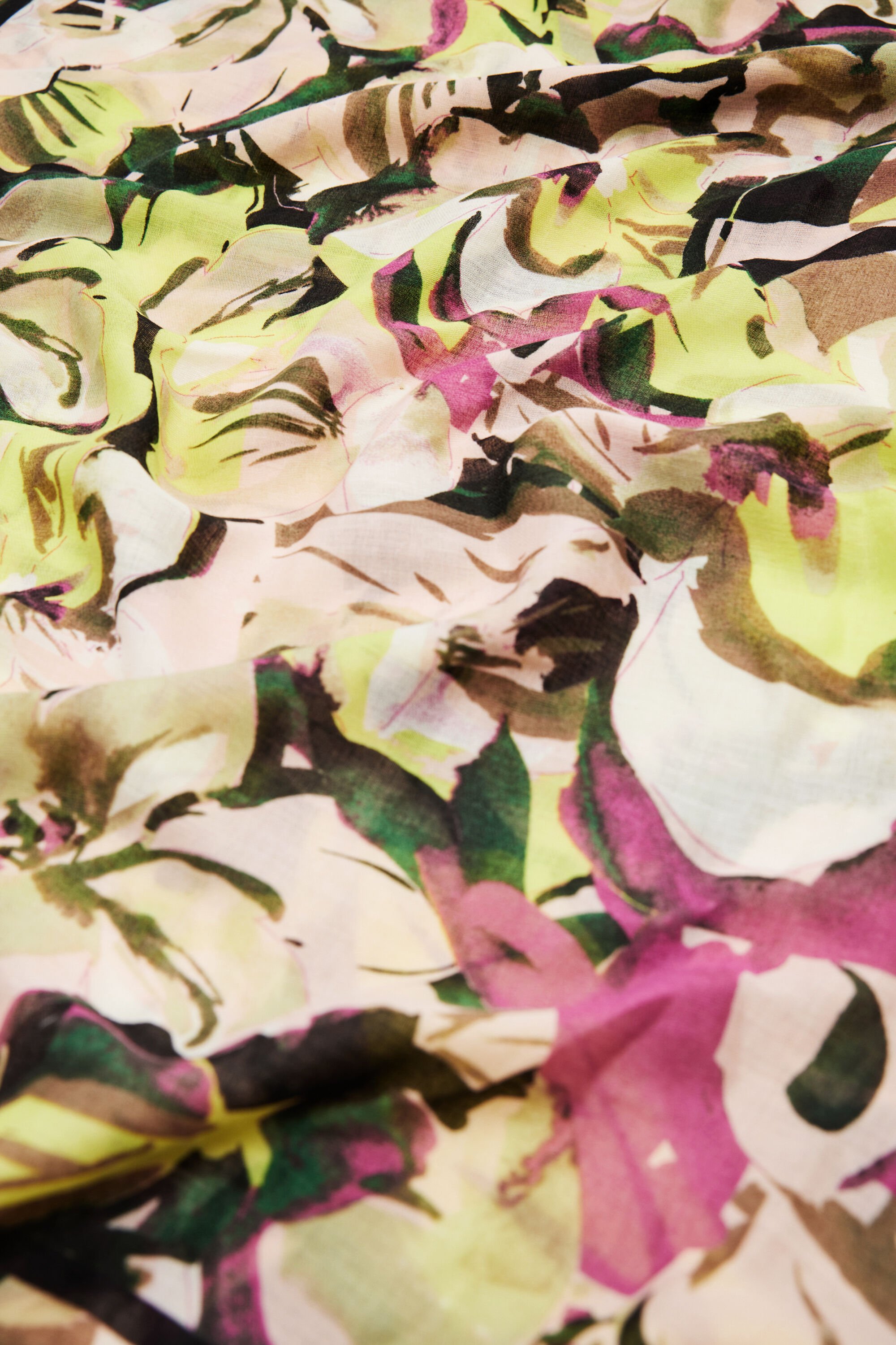 Foulard rectangulaire fleurs