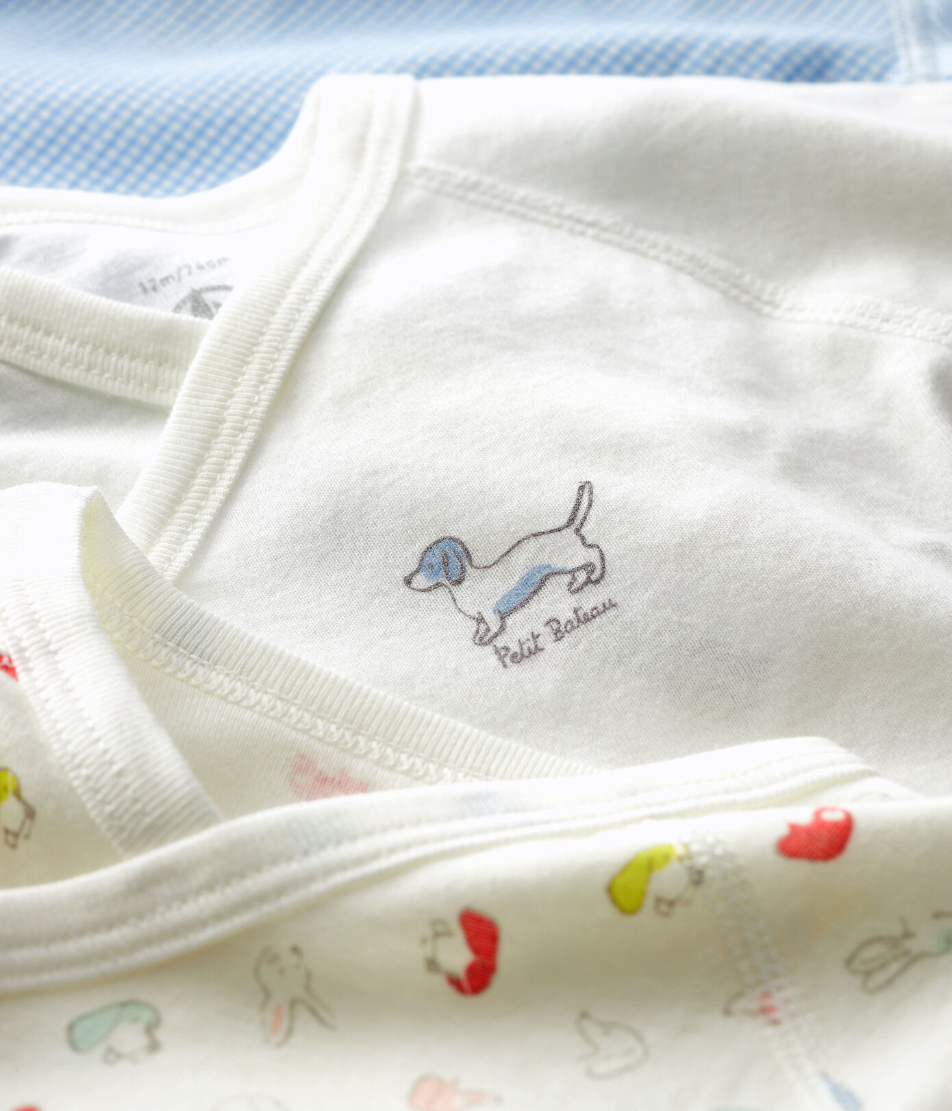 Lot de 3 bodies croisés manches courtes bébé en coton biologique