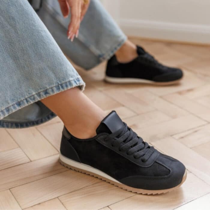 Amour Sneakers Dame 9021