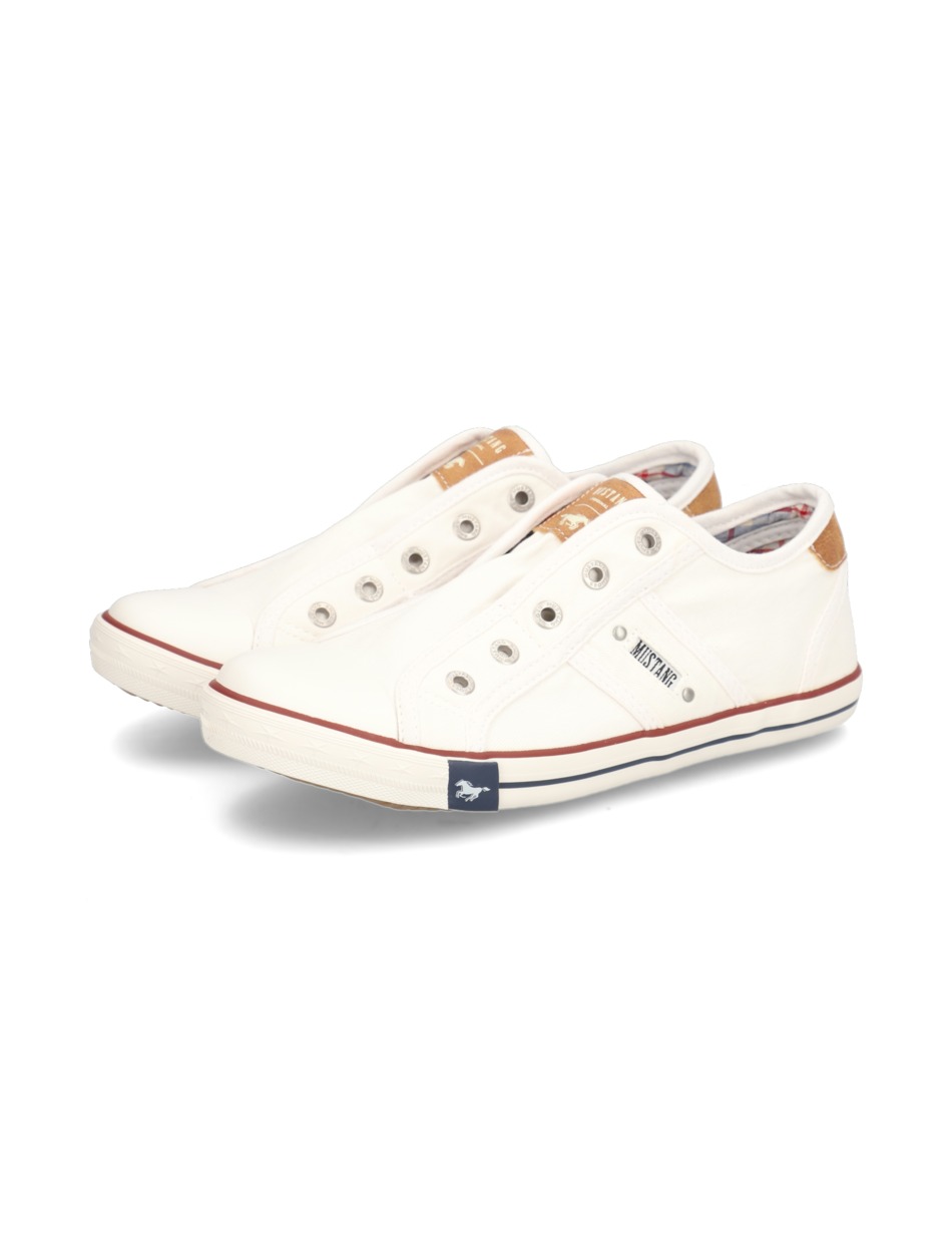 Canvas Sneaker