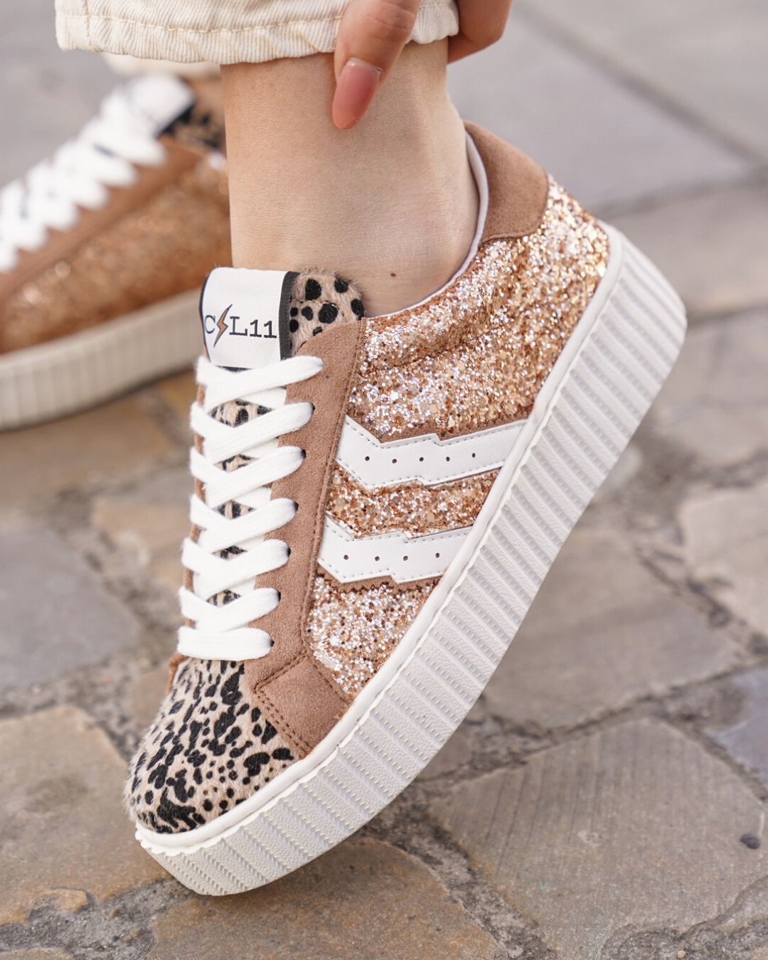 Basket femme léopard paillettes à lacets - CL51 LEO