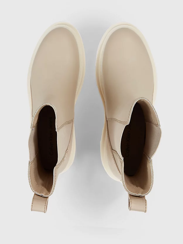 Botas de couro pesado