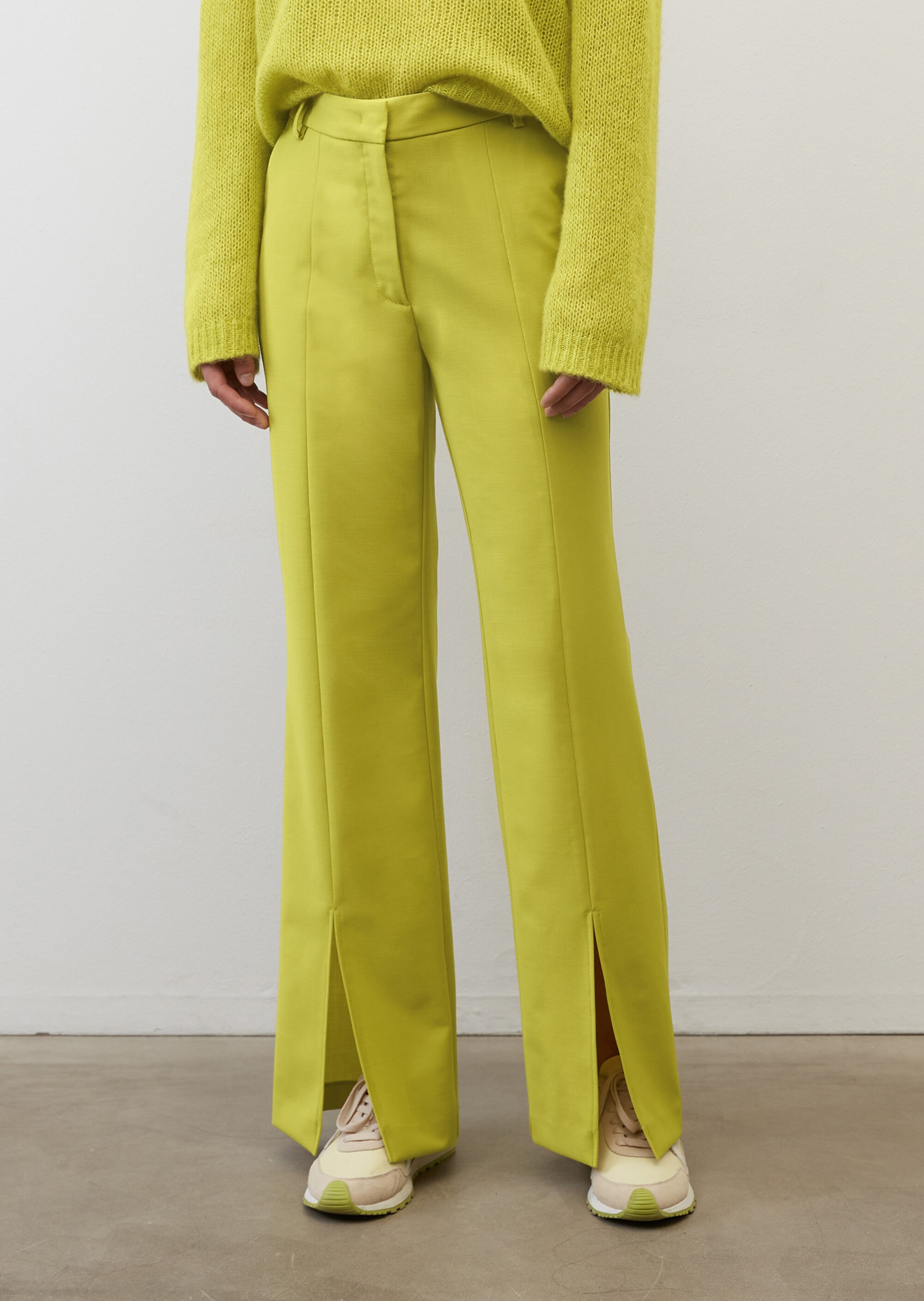Hose im Tailored-Stil mit Saum-Schlitzen aus Wolle-Mix-Stretch