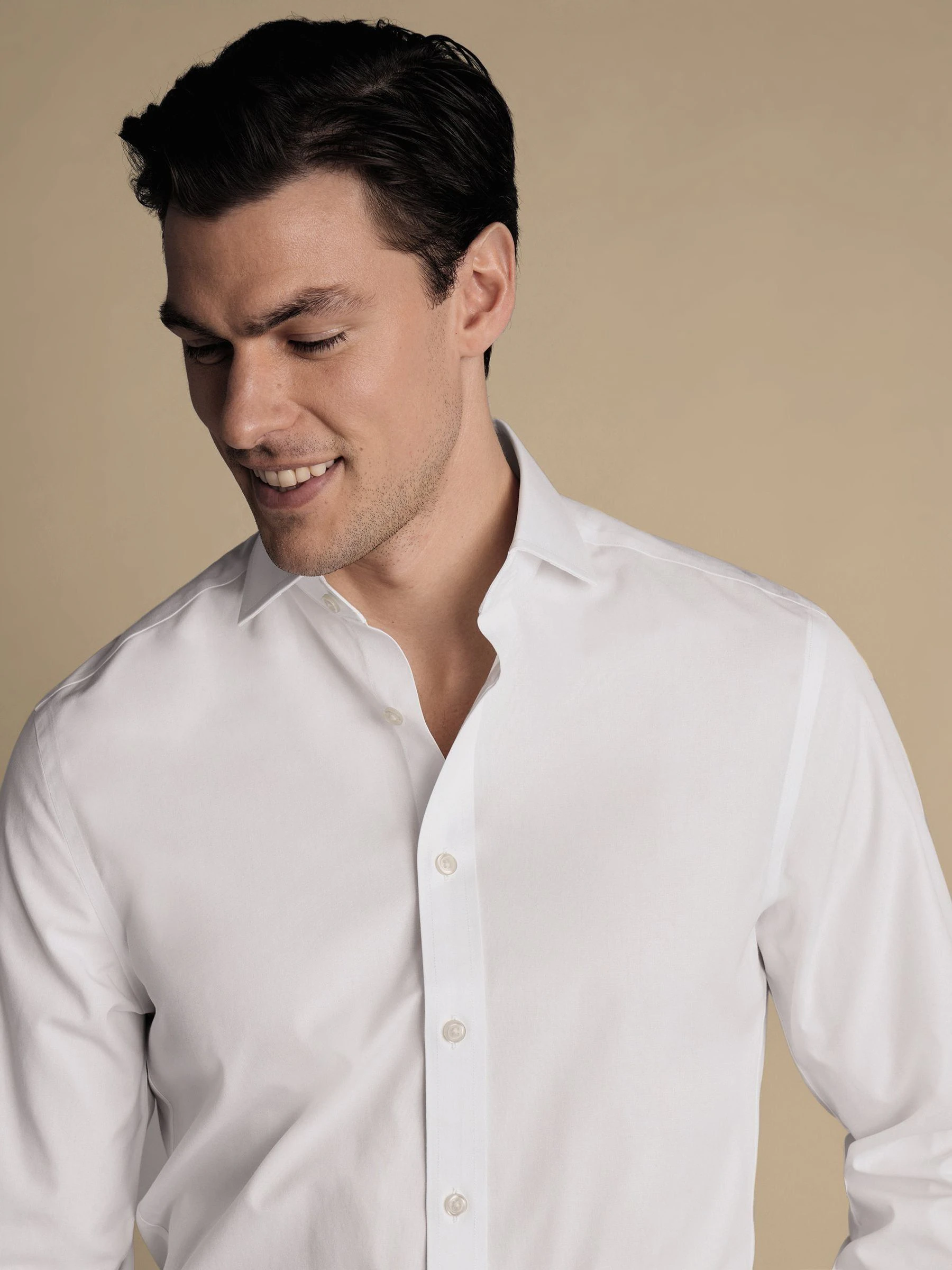 Charles Tyrwhitt Extra Slim Fit Cutaway Collar Non Iron Poplin 100% Cotton Shirt