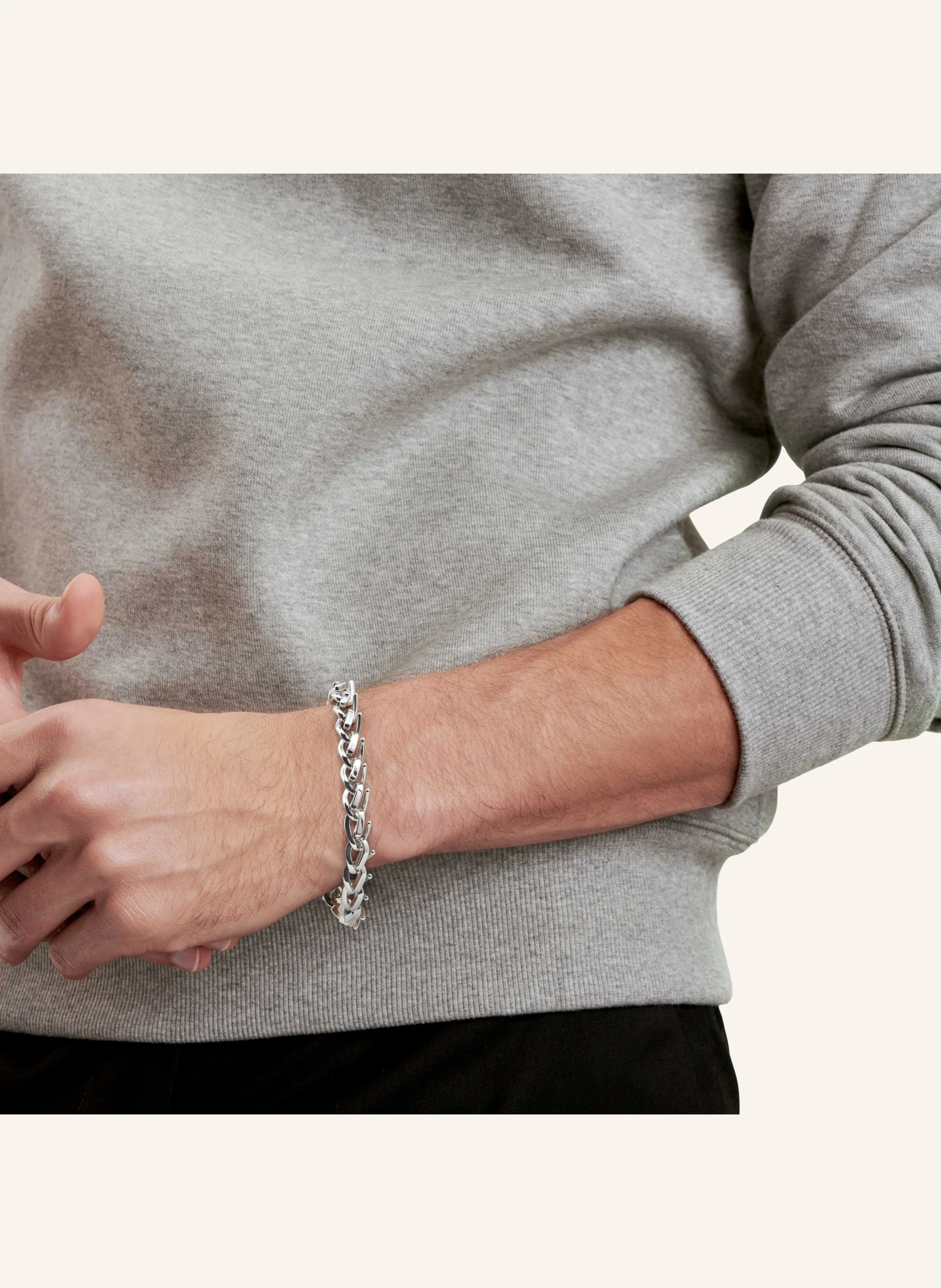 TIFFANY & Co. Tiffany Forge MITTELGROSSES GLIEDERARMBAND aus hochglanzpoliertem Sterlingsilber