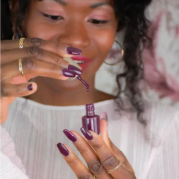 Boho Green Vernis à ongles 111 - PURPLE GRAPE vegan 6ml