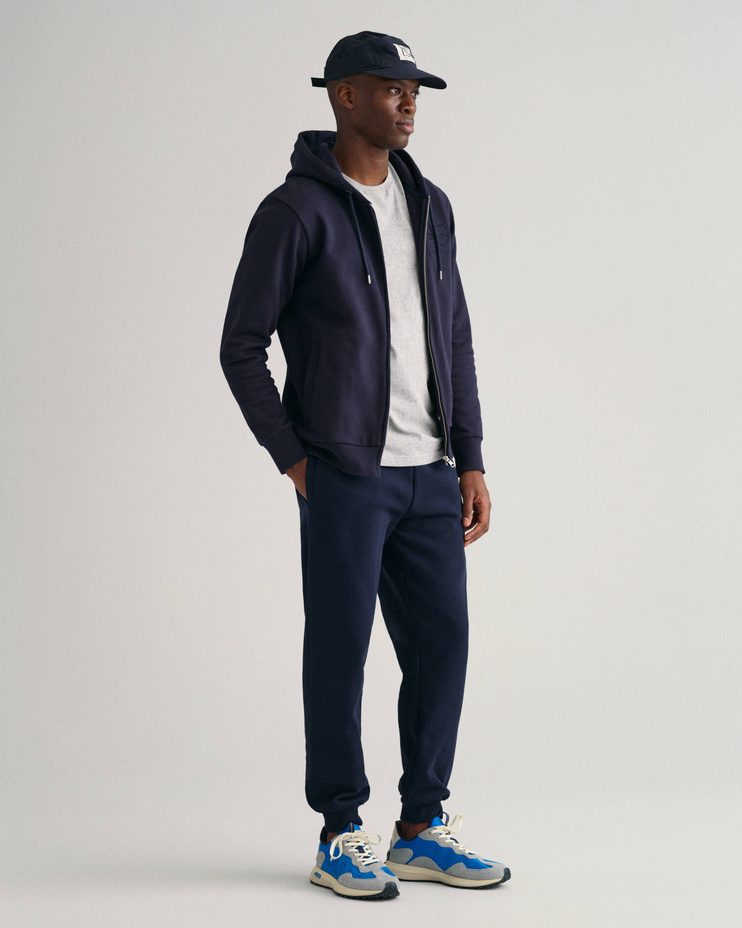 Gant| Herren Sweatjacke TONAL SHIELD