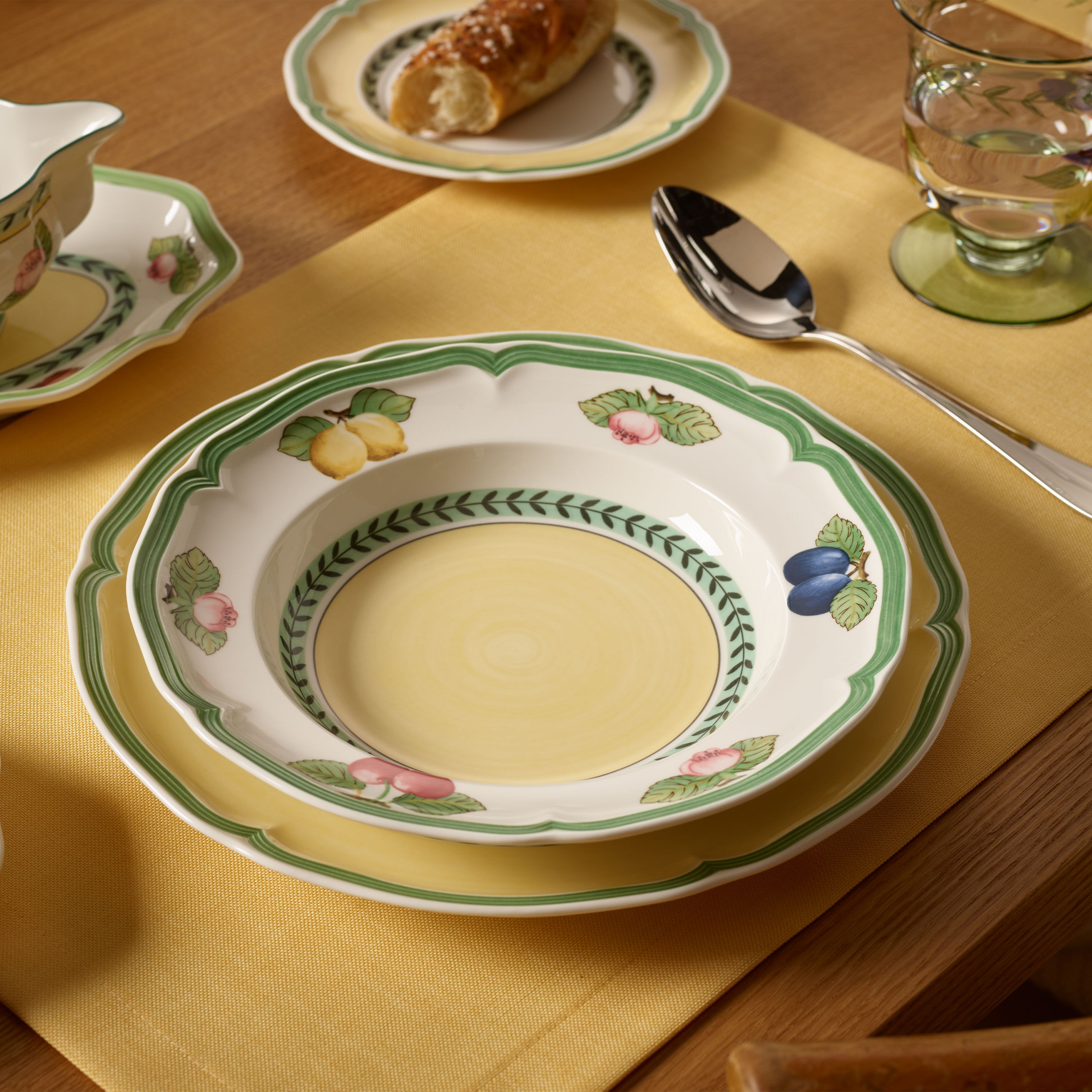 French Garden Starter set Multi-colored, Premium Porcelain