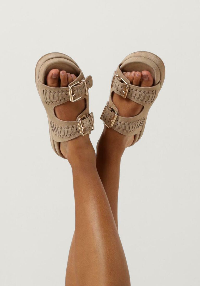 BLASZ bruine blasz slippers lpmag-41