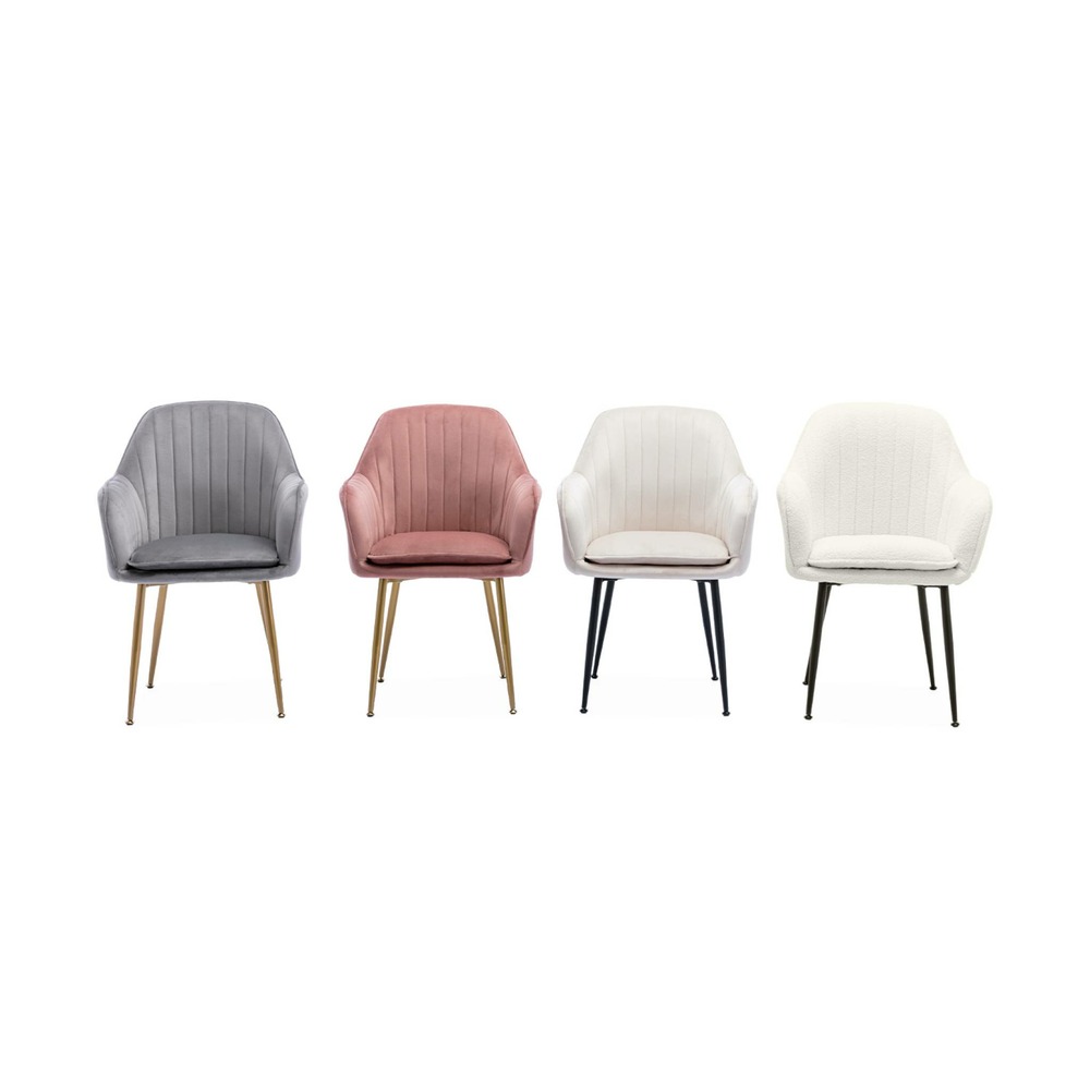 Lot de 2 fauteuils en bouclette et pieds en métal noir mat. Shella l 57 x p 59 x h 84.5