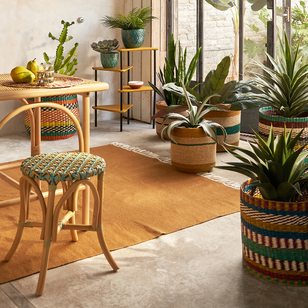 LA REDOUTE INTERIEURS<br>Cesta multicolorida em herbário, Bali