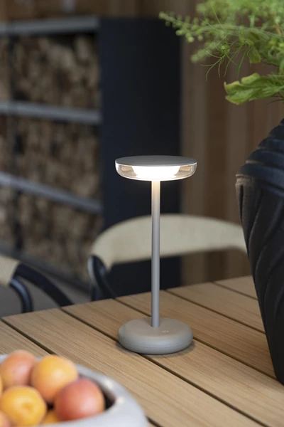 Lindesberg Bordlampe genopladelig