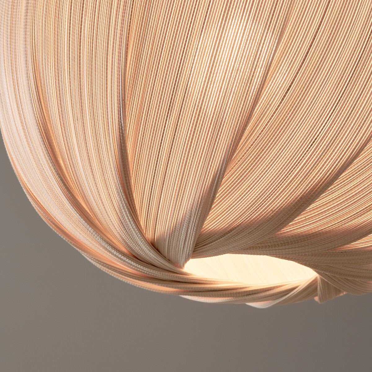AM.PM<br>Luminária pendente em bambu tecido, Bansa