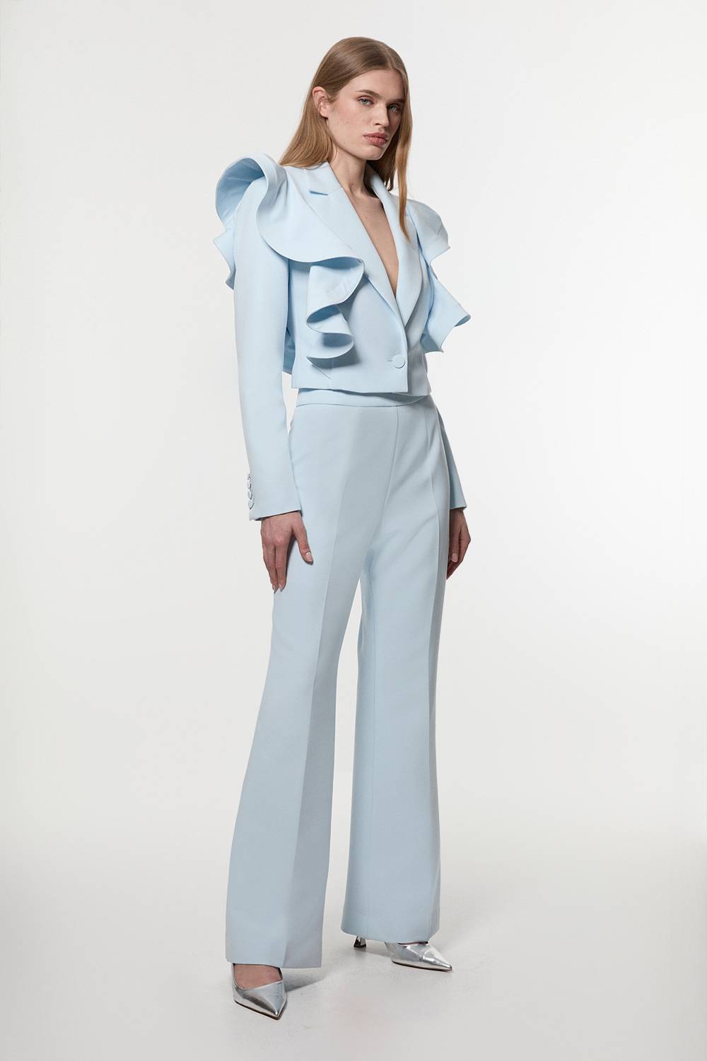 KarenMillen Blazer court ajusté à simple boutonnage avec volants dramatiques
